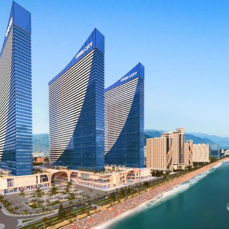 Orbi City Sea Side & Sea View Apartments Batumi Esterno foto