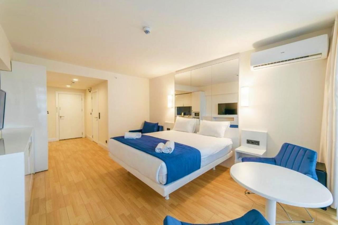 Orbi City Sea Side & Sea View Apartments Batumi Esterno foto