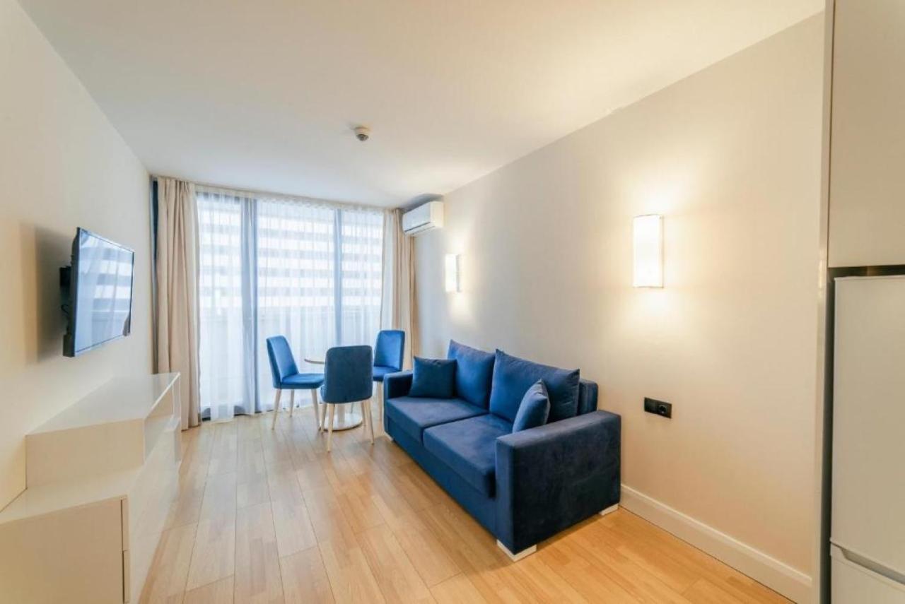 Orbi City Sea Side & Sea View Apartments Batumi Esterno foto