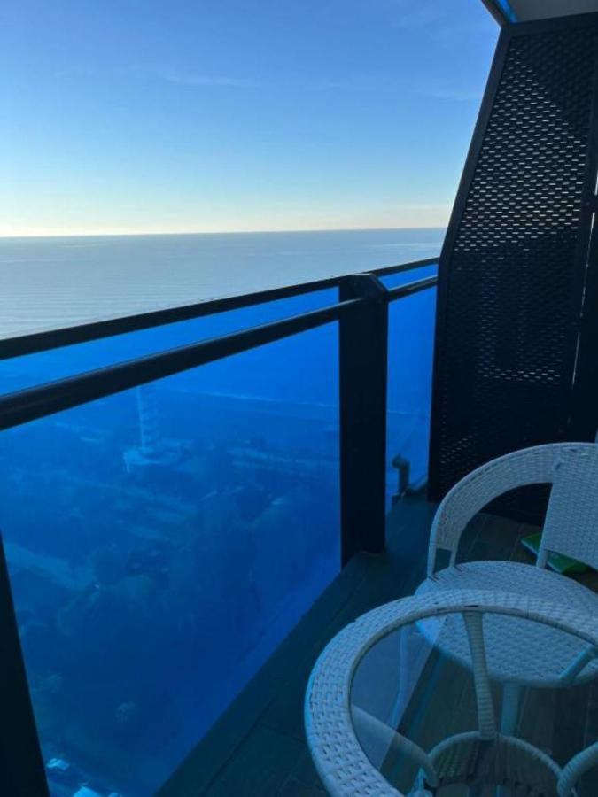 Orbi City Sea Side & Sea View Apartments Batumi Esterno foto